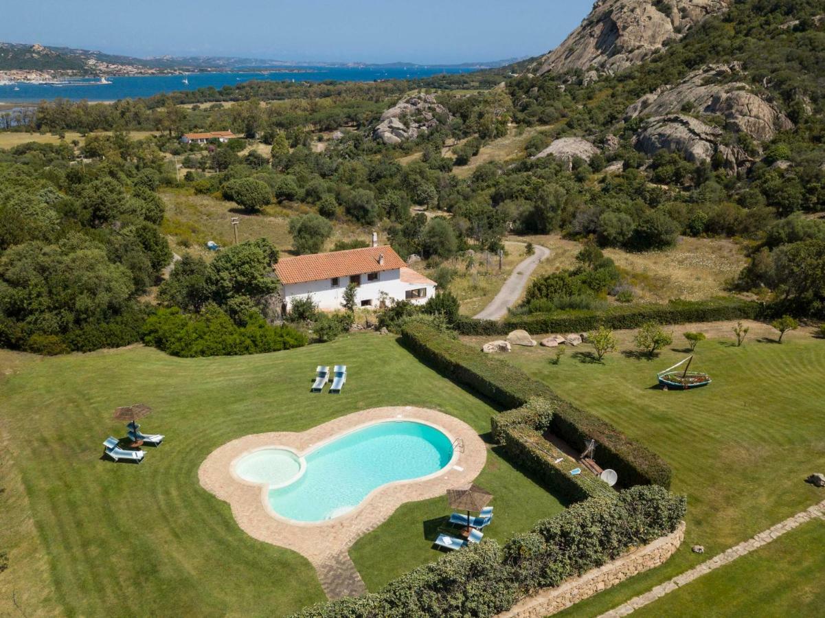 Villa Iris With Pool Baja Sardinia Eksteriør bilde