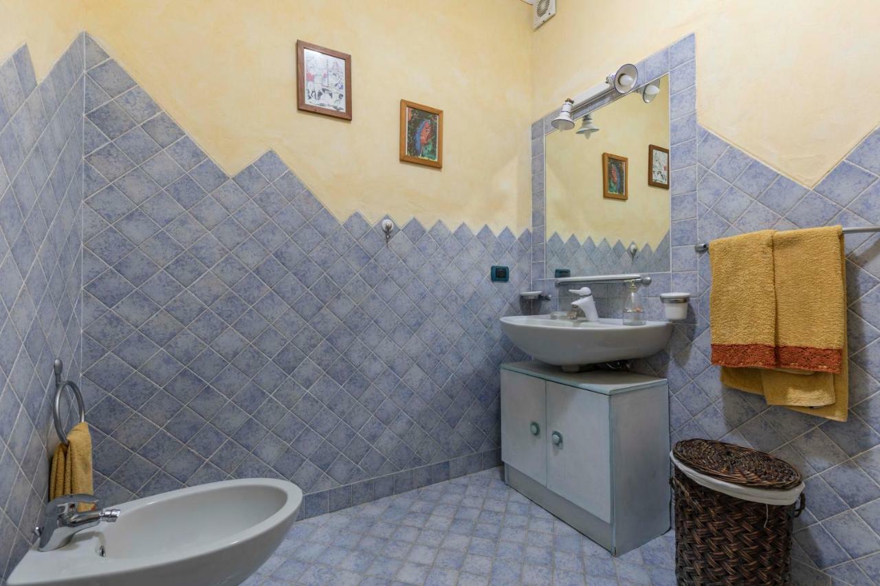 Villa Iris With Pool Baja Sardinia Eksteriør bilde