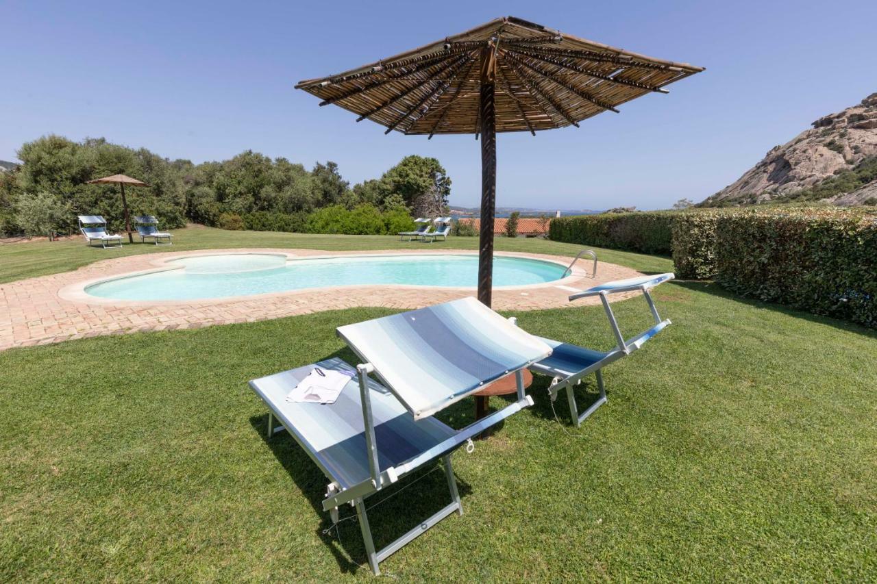 Villa Iris With Pool Baja Sardinia Eksteriør bilde