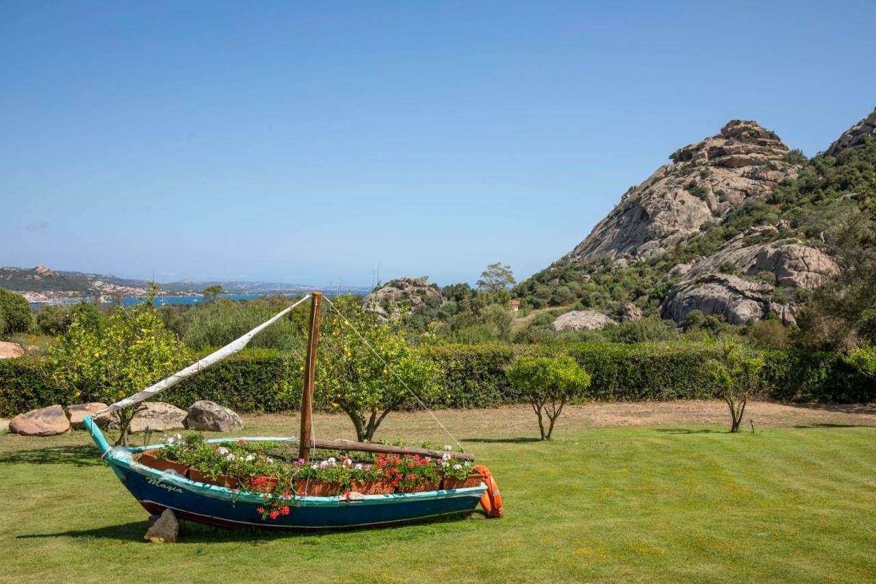 Villa Iris With Pool Baja Sardinia Eksteriør bilde